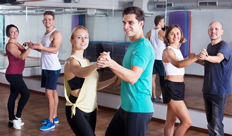 what to wear for a dance class: how the color of your outfit can affect your mood